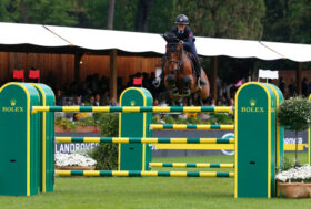 UNA PIAZZA DI SIENA SPECIALE PER CORNICE E VALORI SPORTIVI