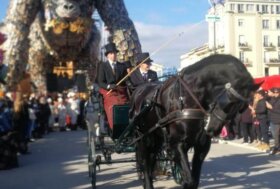 150esimo del Carnevale di Viareggio… con le carrozze!